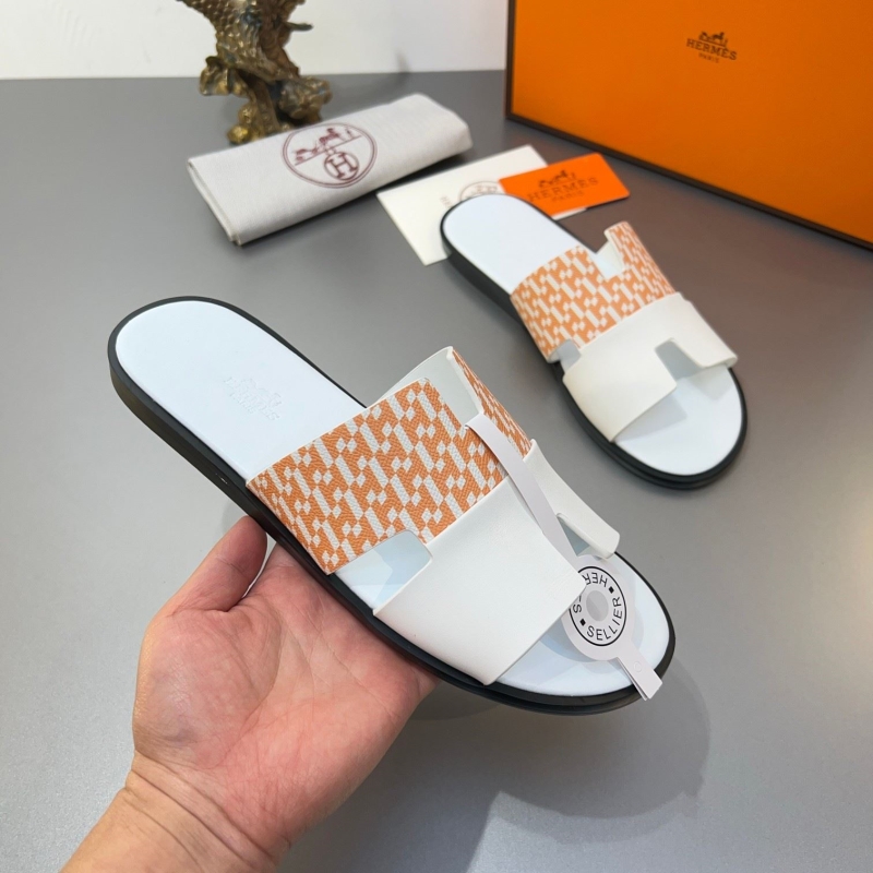 H**mes slippers